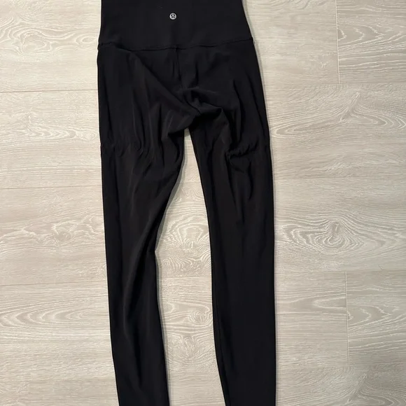Lululemon leggings - Picture 3 of 3